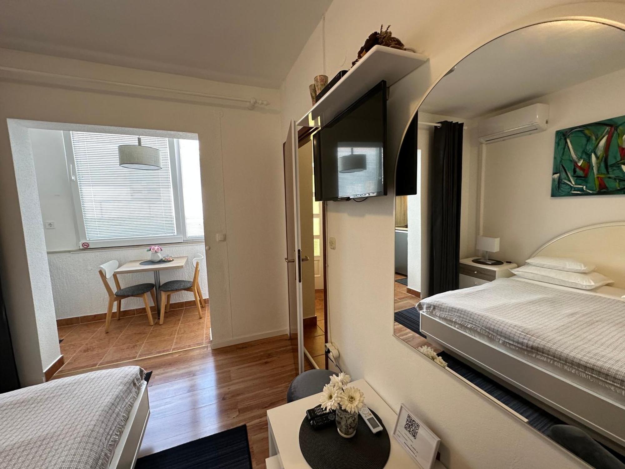 Apartments - Rooms Vesna Primošten Kültér fotó